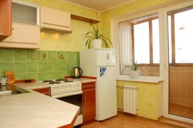 Квартира посуточно в Киеве на ул. Урицкого, 32
