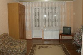 Квартира посуточно в Киеве на ул. Волгоградская, 18
