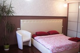 Квартира посуточно в Киеве на ул. Ванды Василевской, 13/2