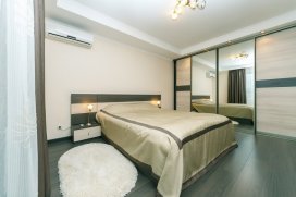 Квартира посуточно в Киеве на ул. Красноармейская, 45