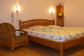 Квартира посуточно в Киеве на ул. Красноармейская, 85-87