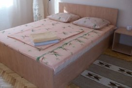 Квартира посуточно в Киеве на ул. Ванды Василевской, 10