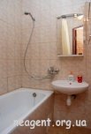 Квартира посуточно в Киеве на ул. Энтузиастов, 35