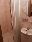 Квартира посуточно в Киеве на ул. Академика Королёва, 2