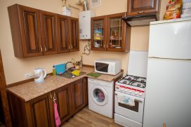 Квартира посуточно в Киеве на просп. Победы, 77/1