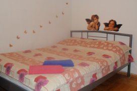 Квартира посуточно в Киеве на ул. Ванды Василевской, 13/2