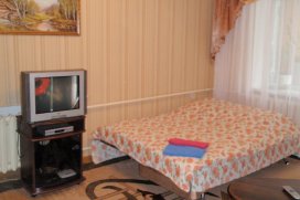 Квартира посуточно в Киеве на ул. Виктора Ярмолы, 38А