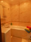 Квартира посуточно в Киеве на ул. Туманяна, 3