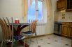 Квартира посуточно в Киеве на ул. Ревуцкого, 44