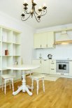 Квартира посуточно в Киеве на ул. Ованеса Туманяна, 3