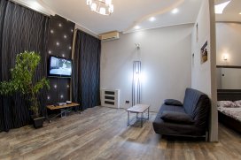 Квартира посуточно в Киеве на ул. Прорезная, 21