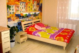 Квартира посуточно в Киеве на ул. Онуфрия Трутенко, 3