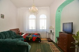 Квартира посуточно в Киеве на Андреевский спуск, 11